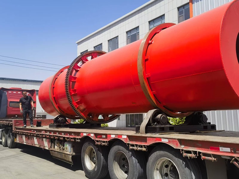 羊口工業(yè)鹽轉筒烘干機發(fā)貨現(xiàn)場